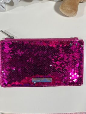 Sequin Zip Wristlet - Clutch